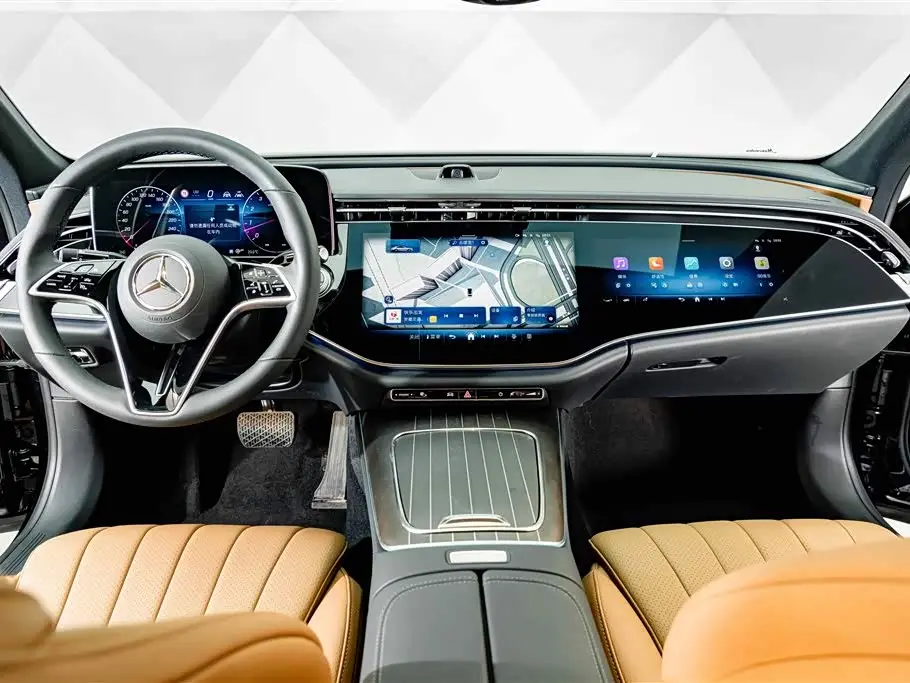 Mercedes-Benz E-Class 2026 — Photo 13/20
