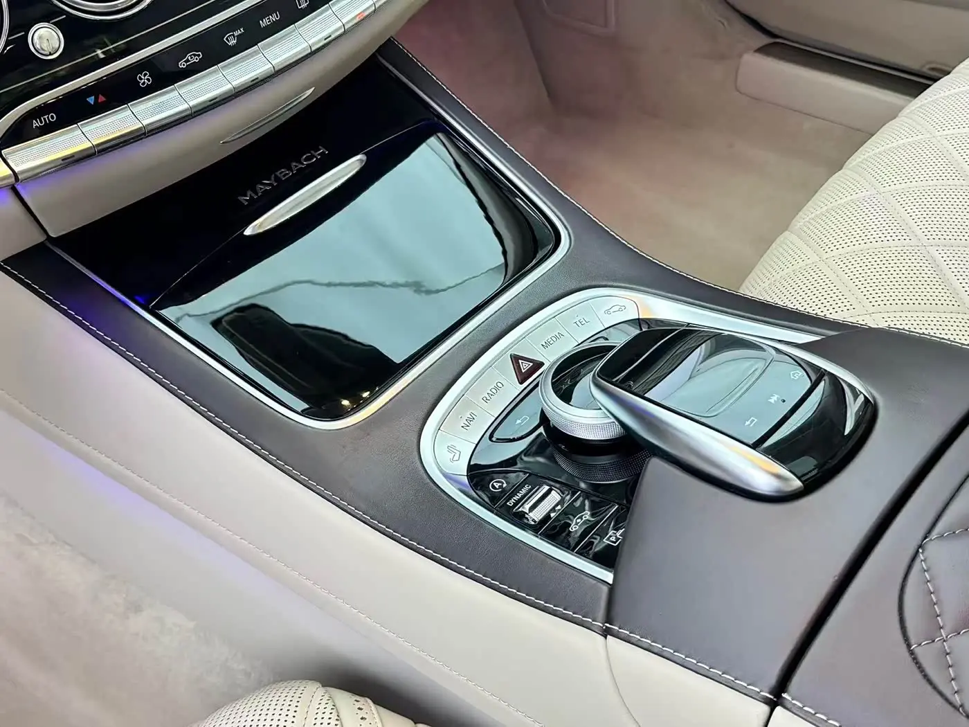 Mercedes-Benz Maybach S-Class 2019 — Фото 11/20