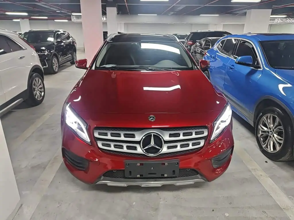 Mercedes-Benz GLA 2019 — Фото 2/19