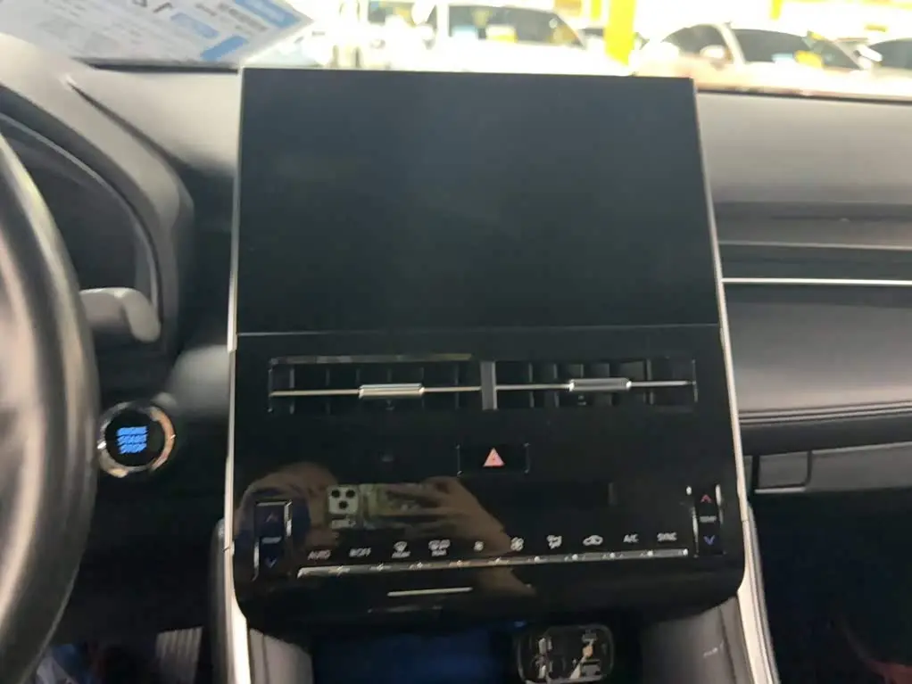 Toyota Avalon 2024 — Photo 6/18