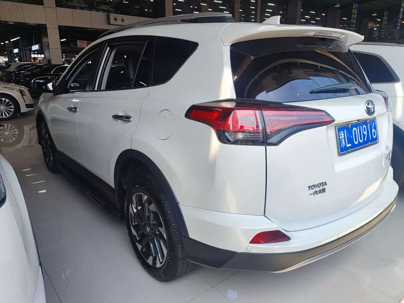 Toyota RAV4 Rongfang 2018 — Photo 15/16