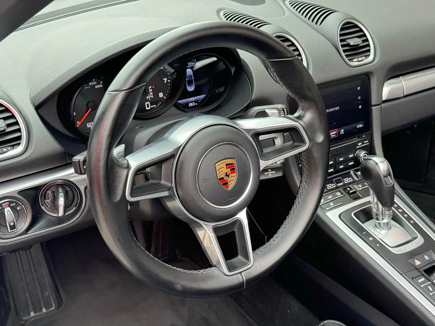 Porsche 718 2020 — Photo 13/16
