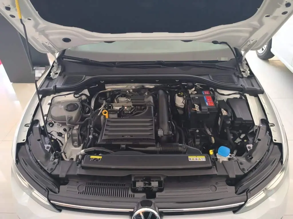 Volkswagen Golf 2024 — Photo 20/20