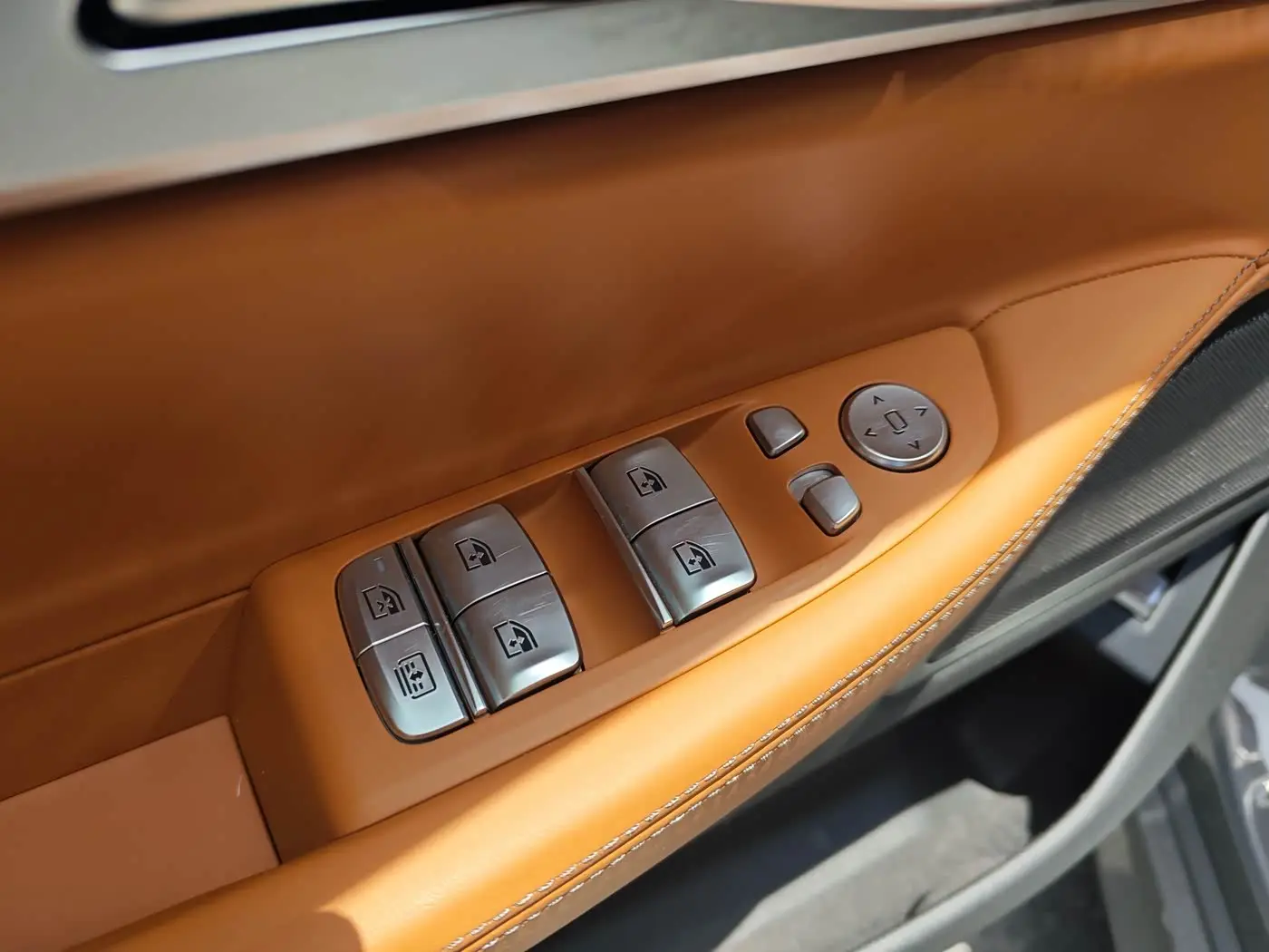 BMW 7 Series 2022 — Photo 19/20