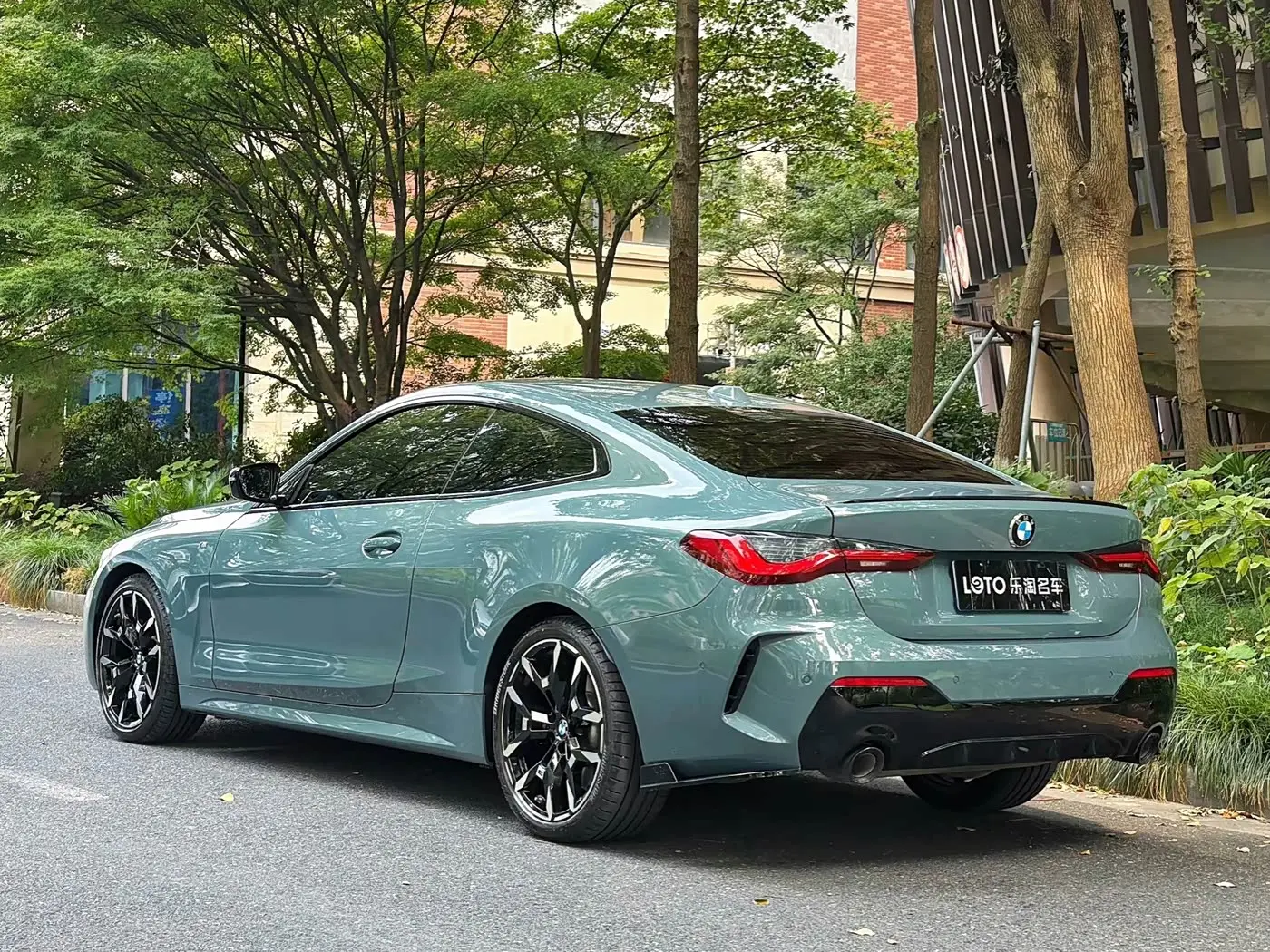 BMW 4 Series 2025 — Photo 4/14