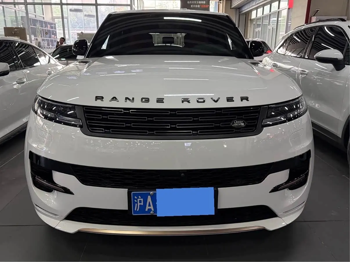 Land Rover Range Rover Sport 2023 — Фото 2/15