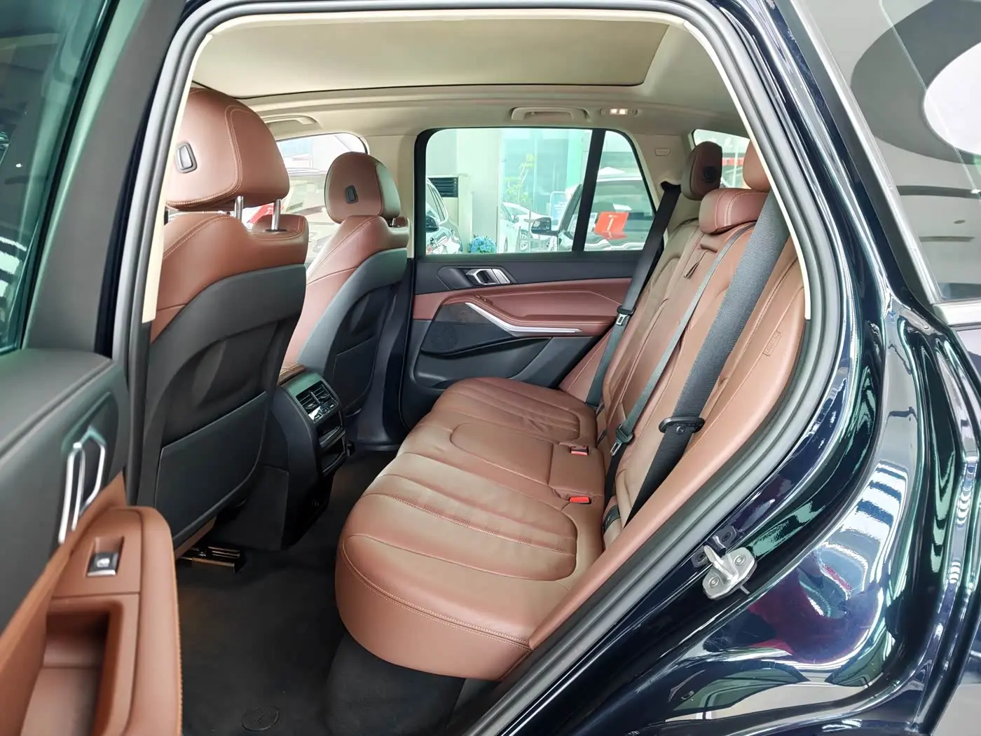 BMW X5 2020 — Photo 14/17