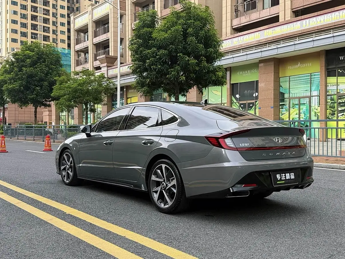 Hyundai Sonata 2021 — Фото 7/10