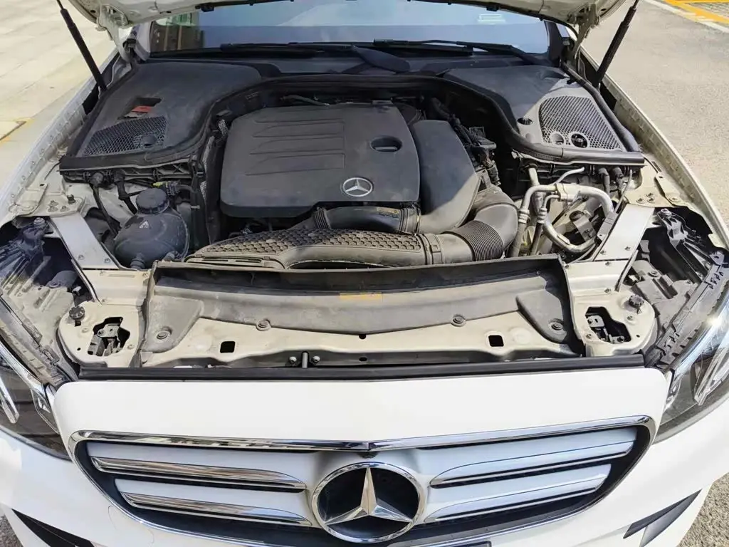 Mercedes-Benz E-Class 2020 — Фото 3/13