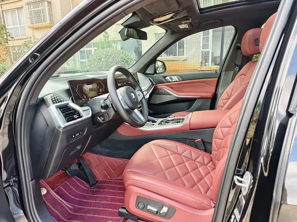 BMW X5 2024 — Photo 8/11