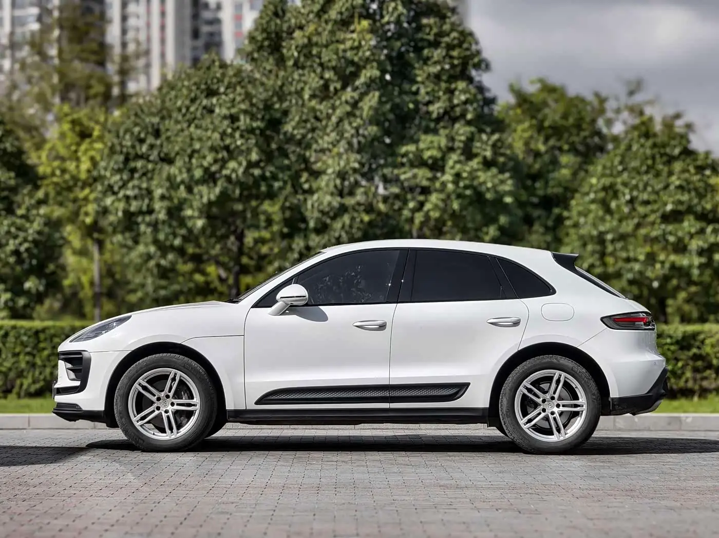 Porsche Macan 2024 — Photo 8/18