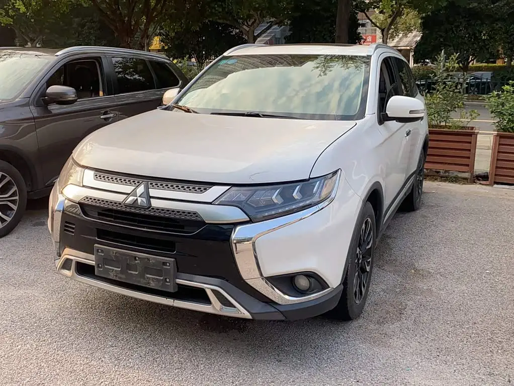 Mitsubishi Outlander, 2019
