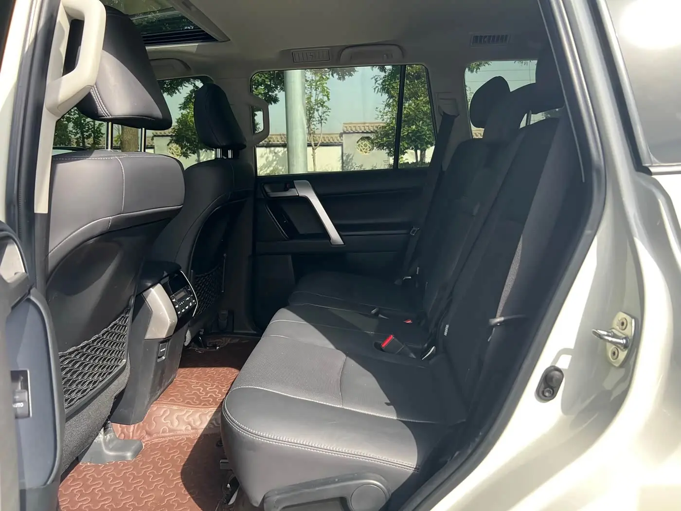 Toyota Prado 2020 — Şəkil 9/16