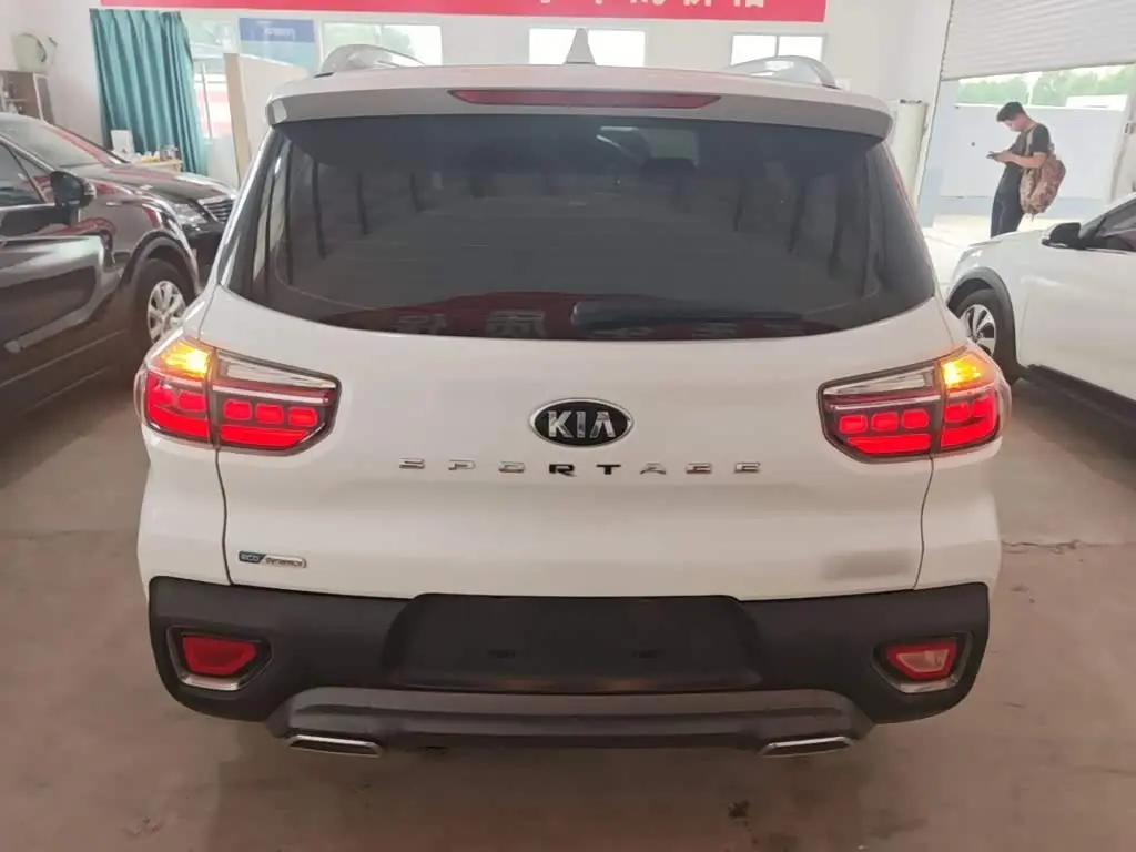 Kia Sportage 2020 — Фото 6/20