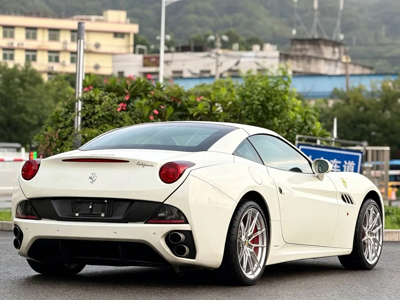 Ferrari California T 2011 — Photo 5/9