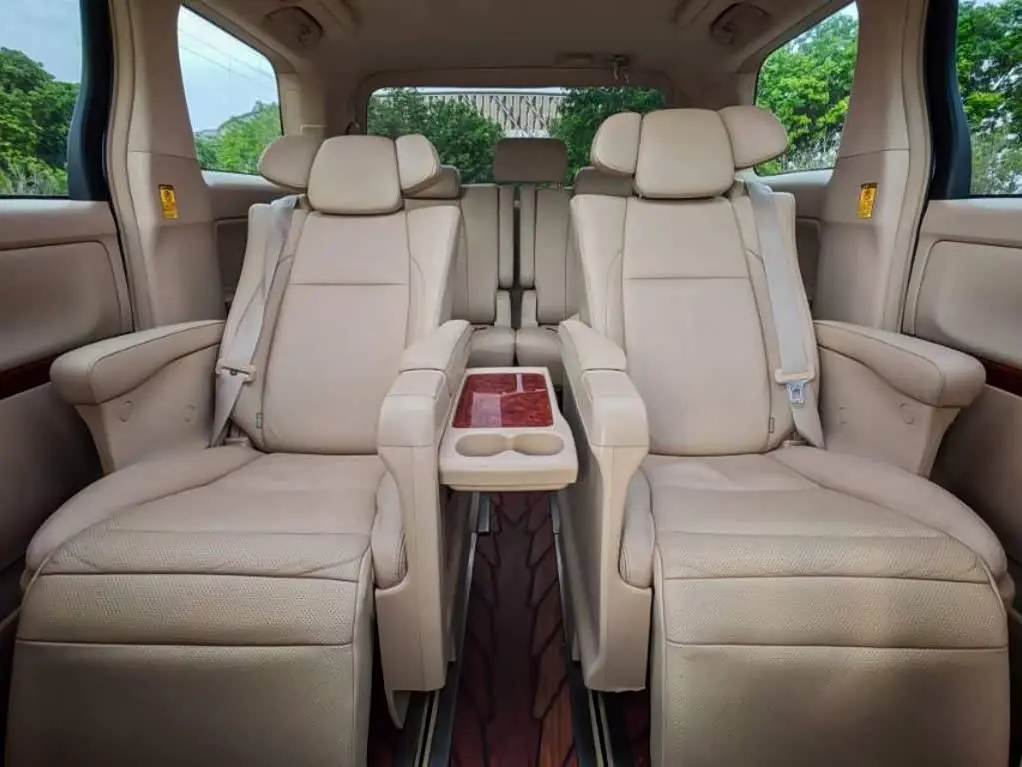 Toyota Alphard 2010 — Фото 7/15
