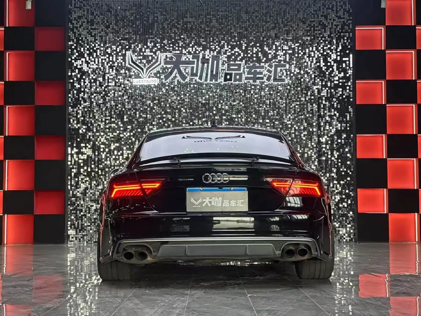 Audi A7 2013 — Фото 5/15