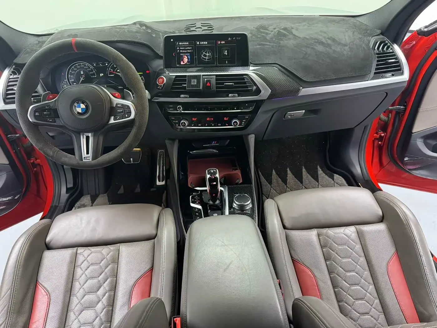 BMW X4 M 2019 — Фото 2/9