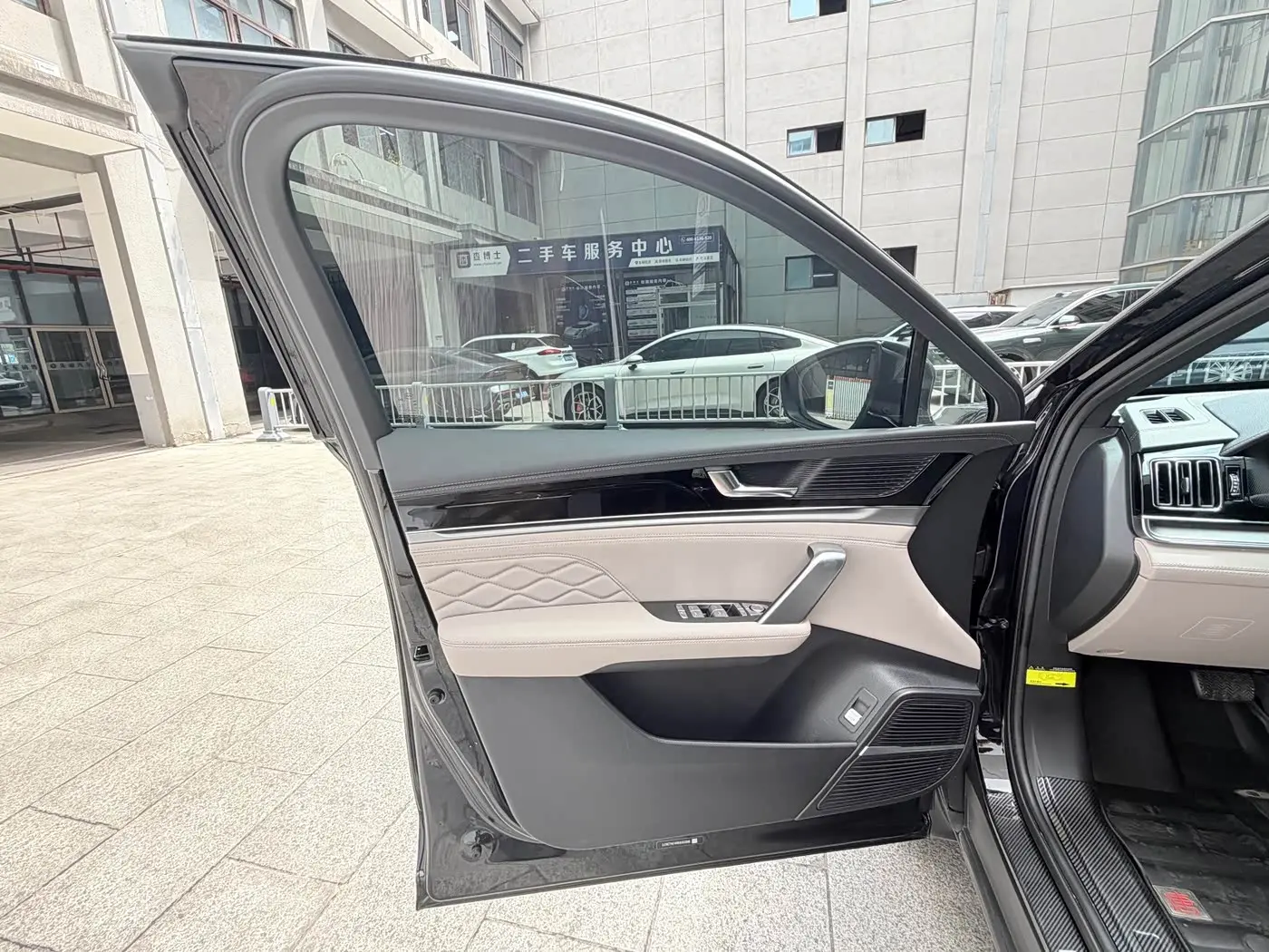 BYD Tang New Energy 2024 — Photo 16/19
