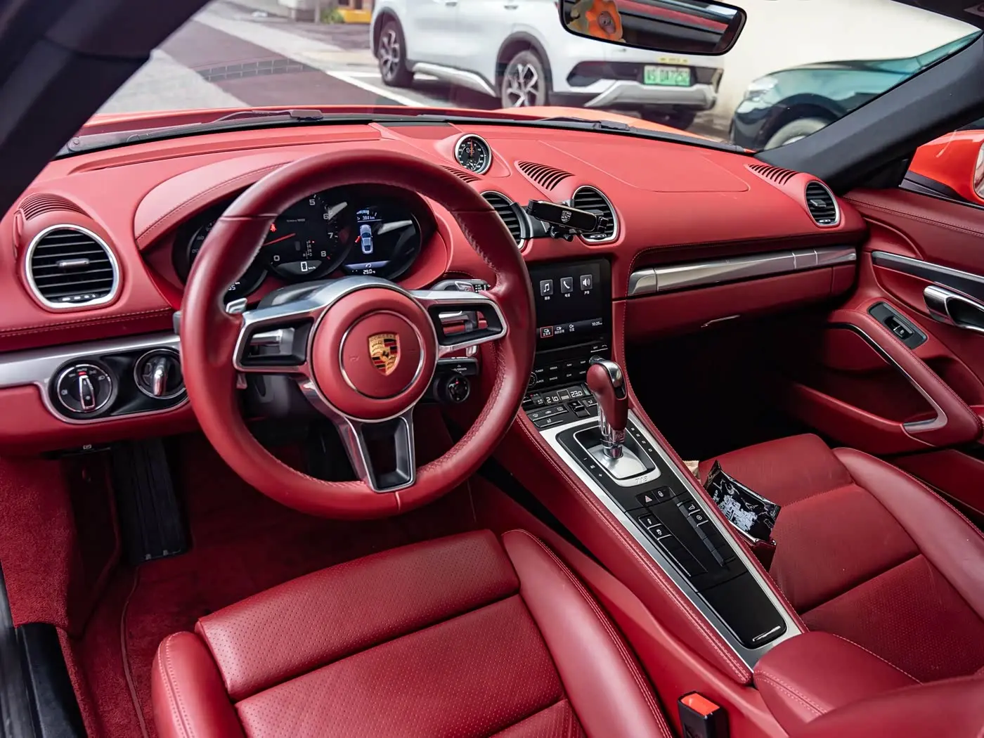 Porsche 718 2018 — Photo 11/16