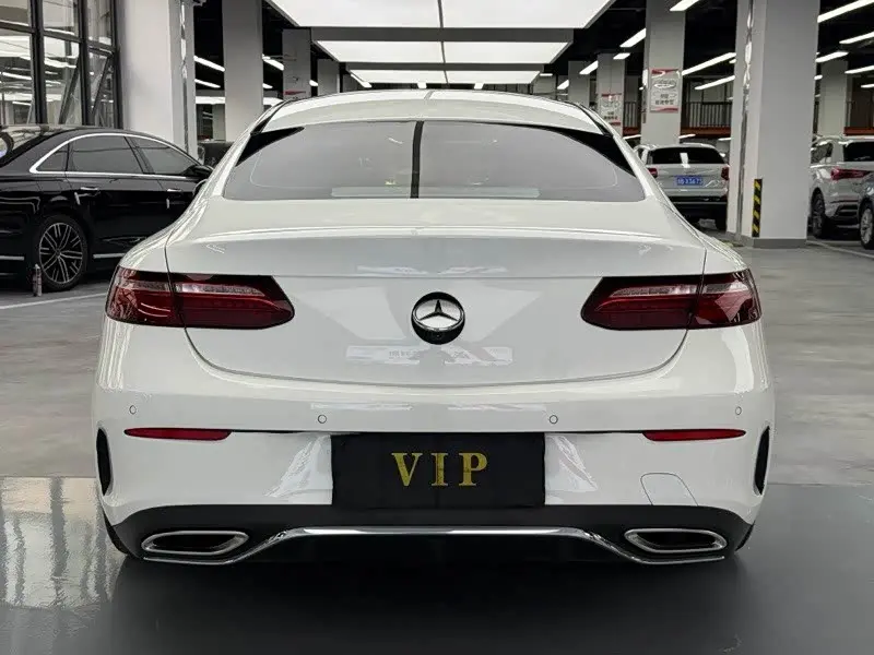 Mercedes-Benz E-Class 2021 — ფოტო 10/10