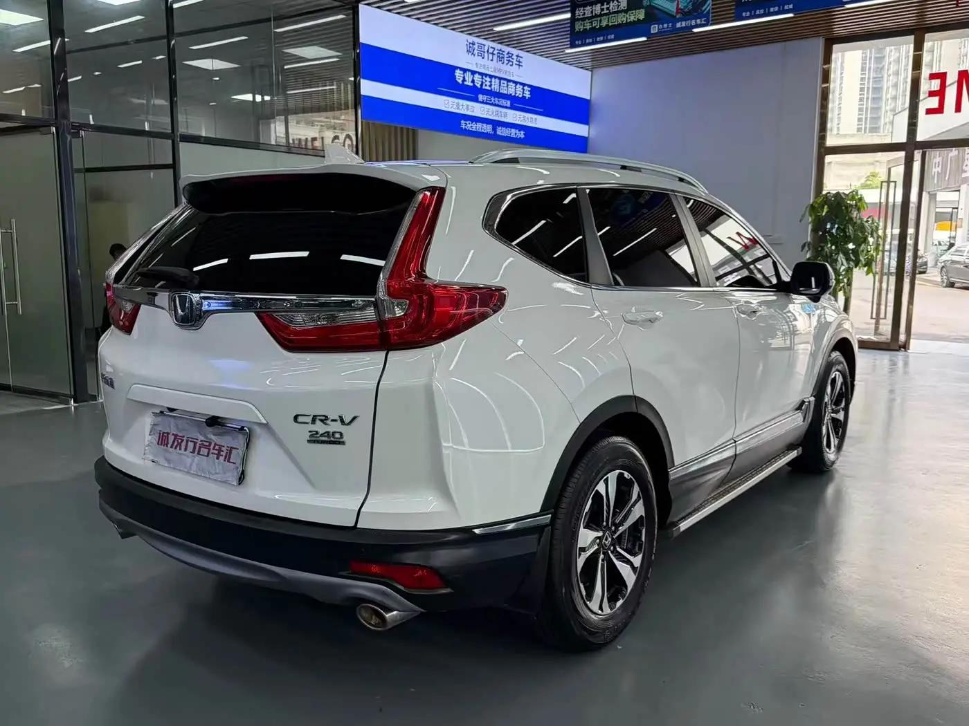 Honda CR-V 2019 — Фото 16/20
