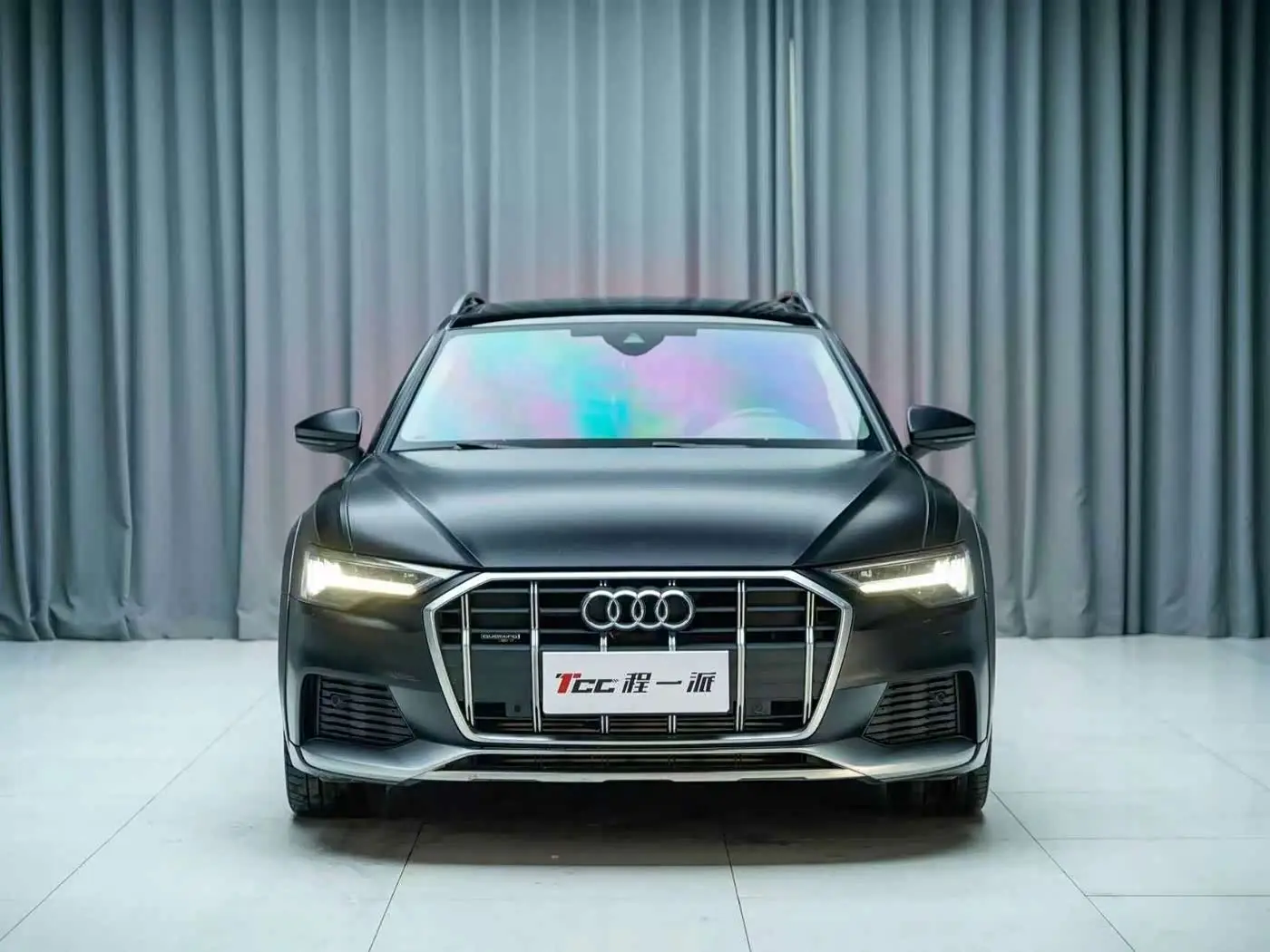 Audi A6 2023 — Фото 2/15