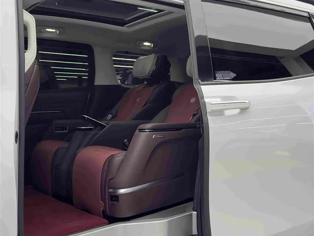 Buick Century 2024 — Photo 9/20