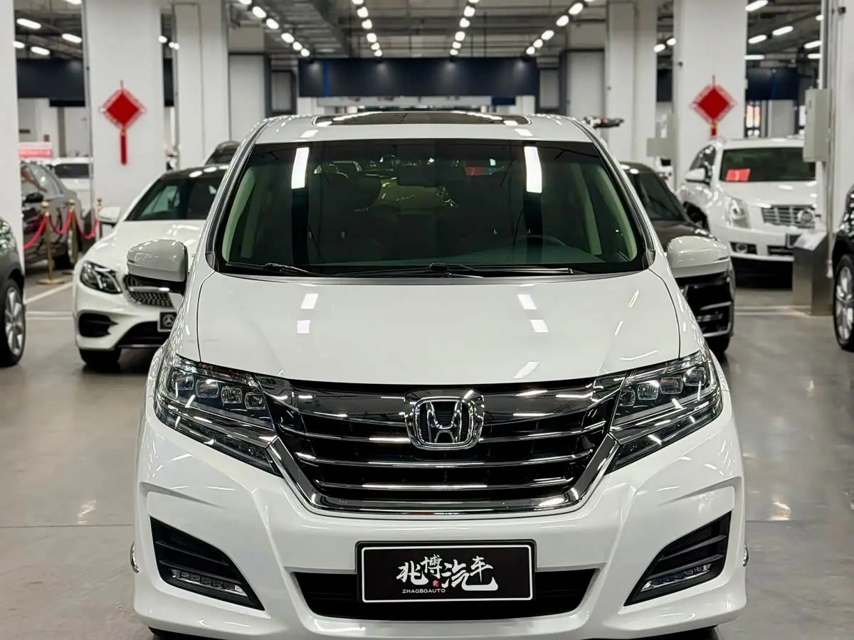 Honda Elysion 2019 — Photo 2/20