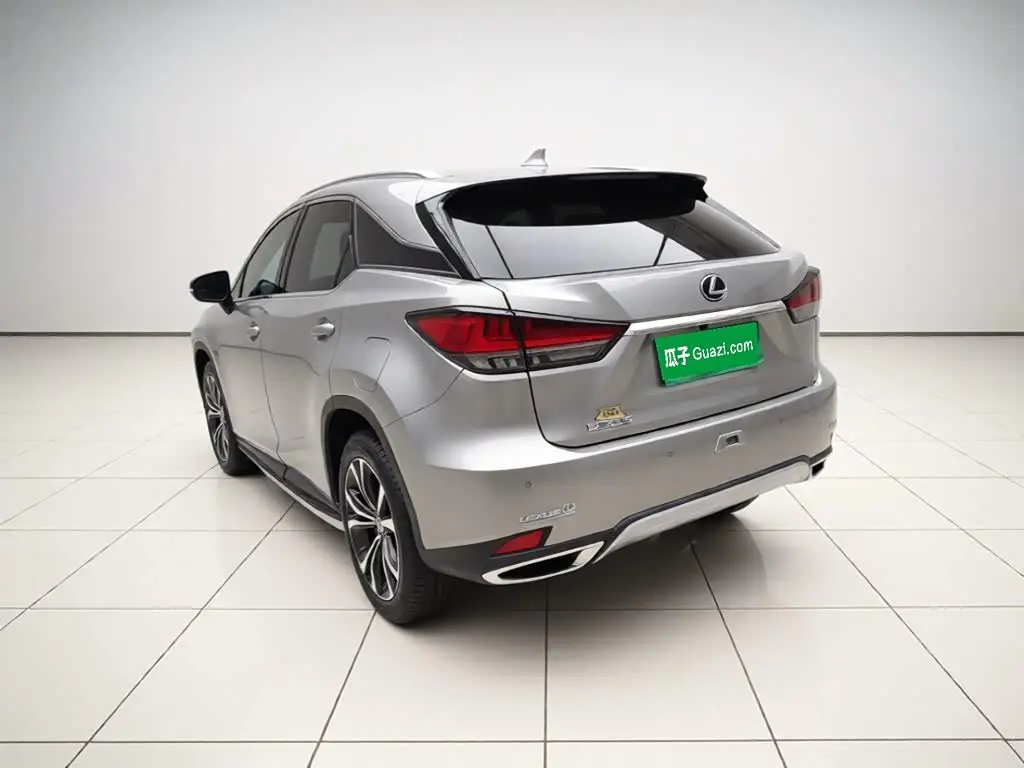 Lexus RX 2021 — Photo 4/20