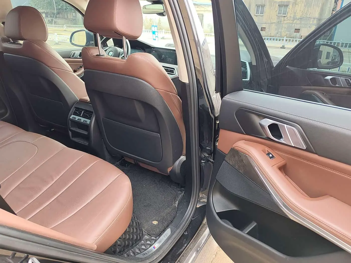 BMW X5 2020 — Photo 10/12