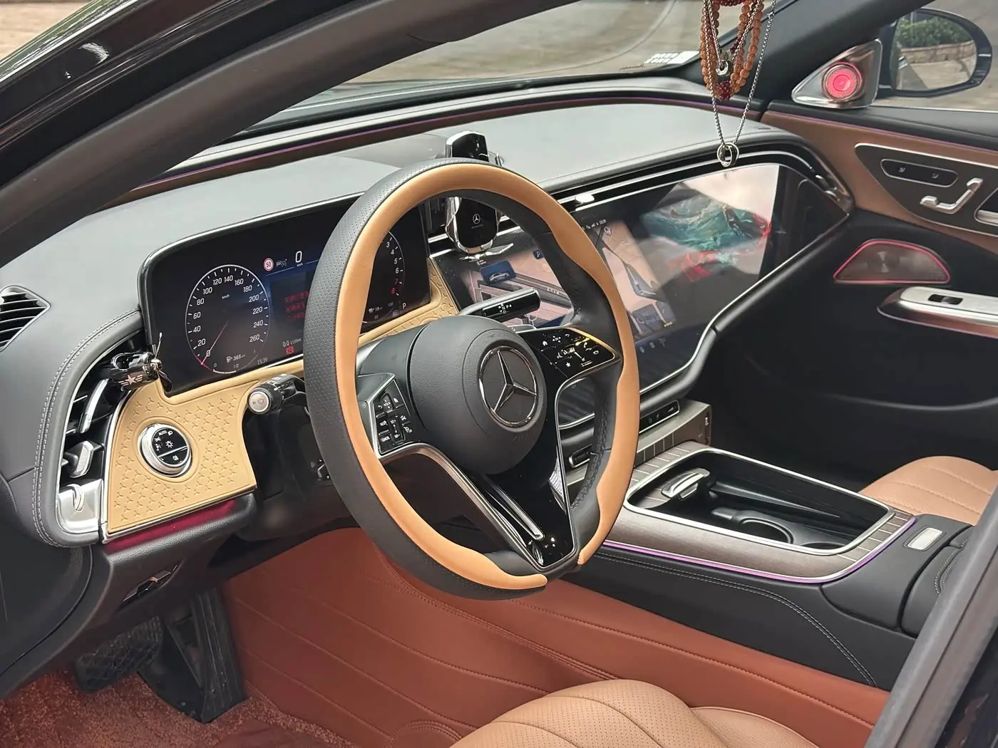 Mercedes-Benz E-Class New Energy 2025 — Photo 10/17