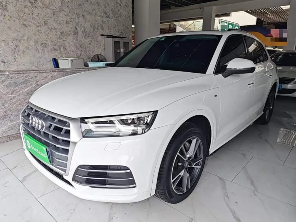 Audi Q5L, 2019