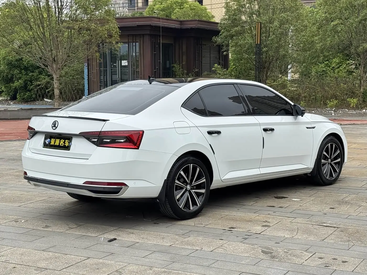 Škoda Superb 2024 — Photo 9/9