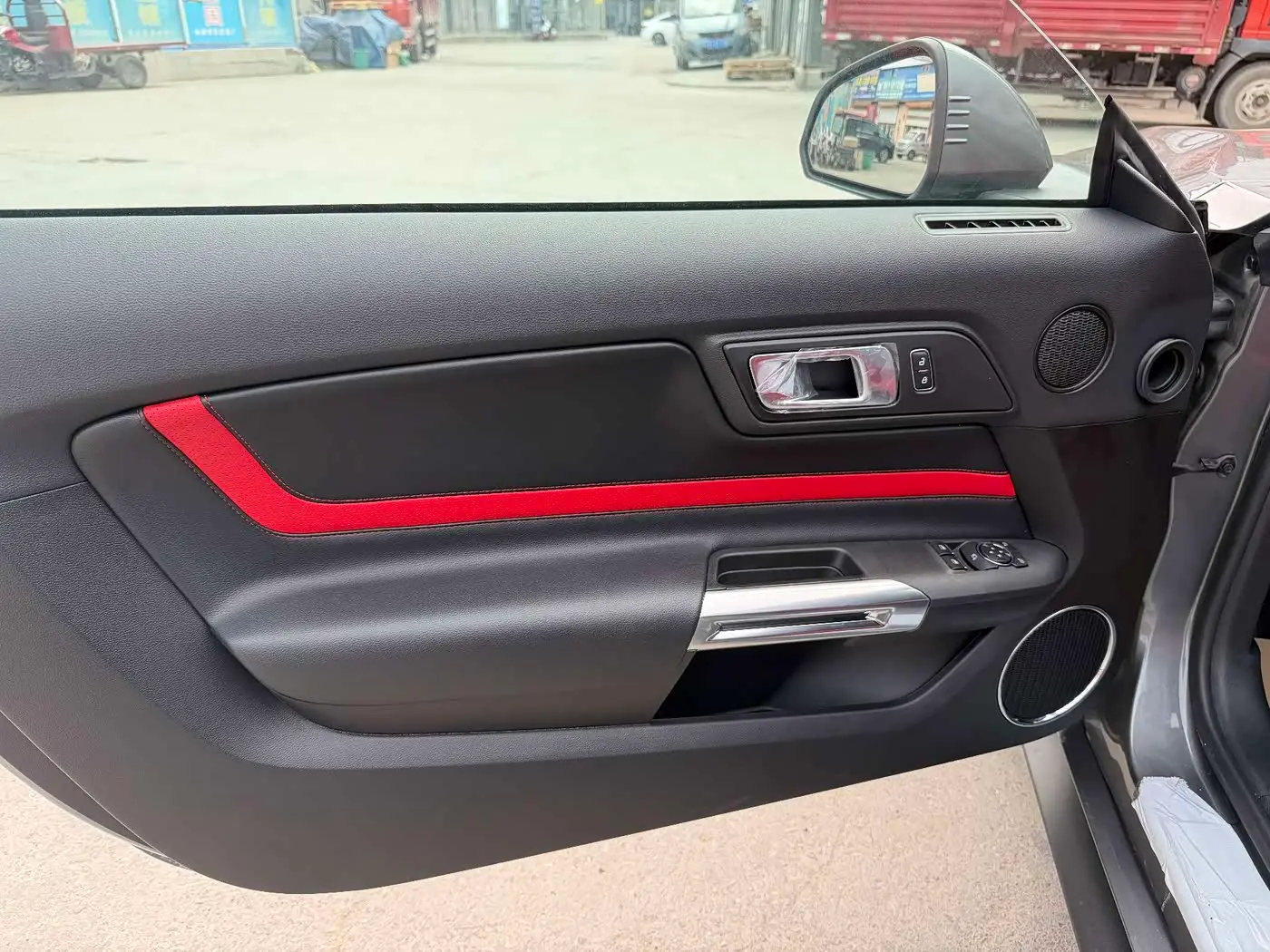 Ford Mustang 2026 — Photo 15/20
