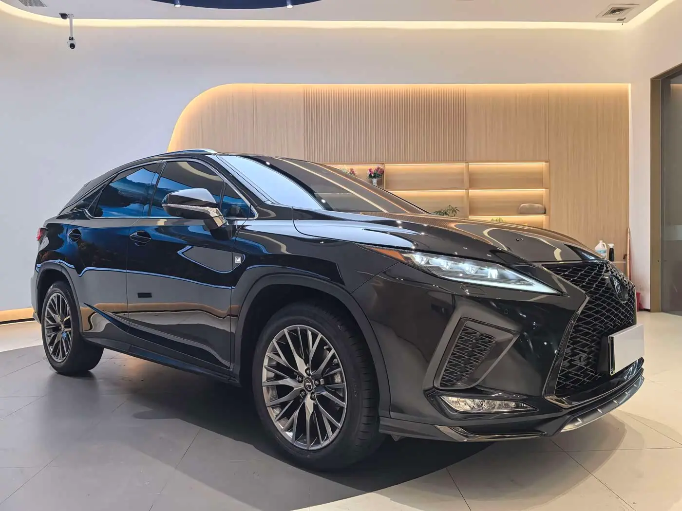 Lexus RX 2021 — Şəkil 3/20