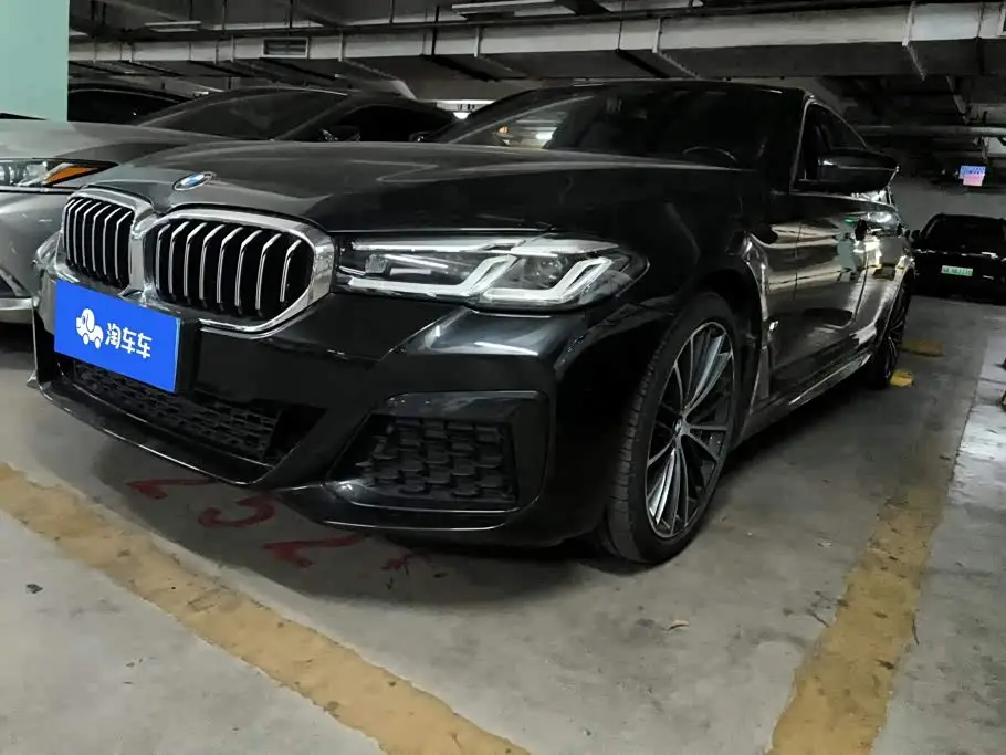 BMW 5 Series, 2022