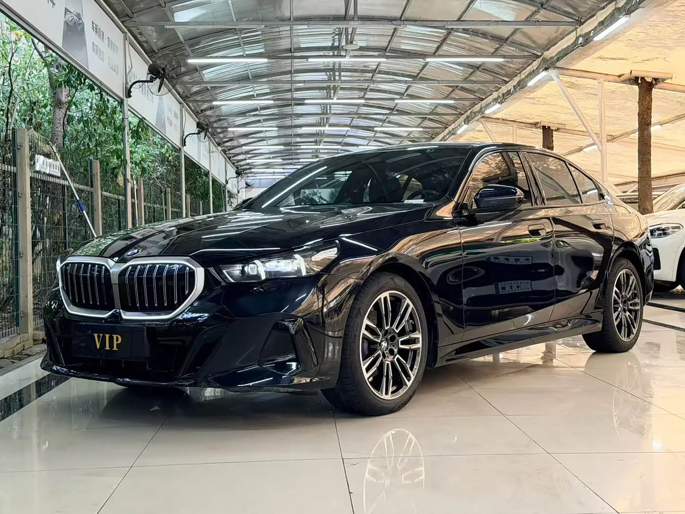 BMW 5 Series, 2024