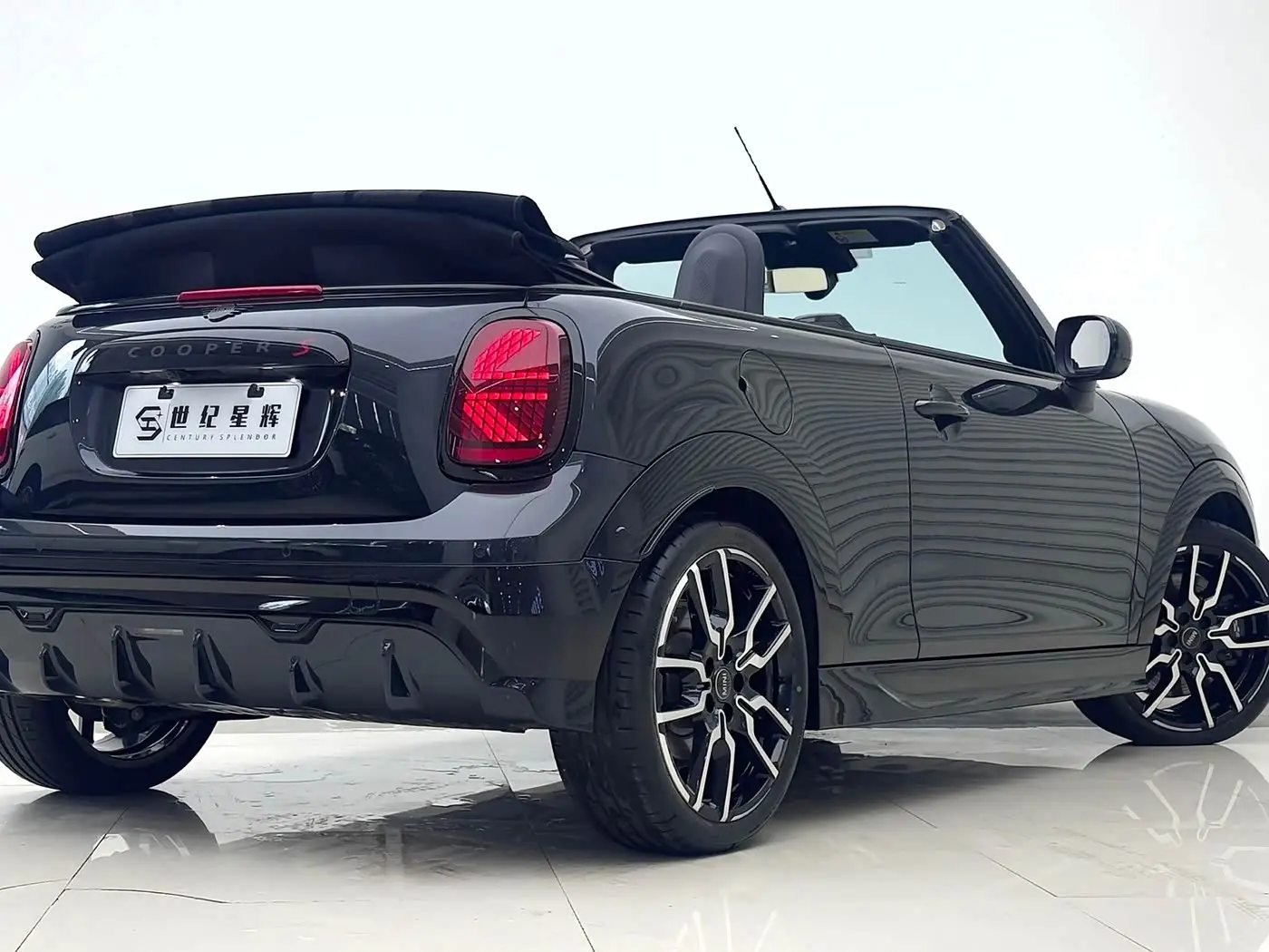 MINI MINI 2025 — Photo 10/20