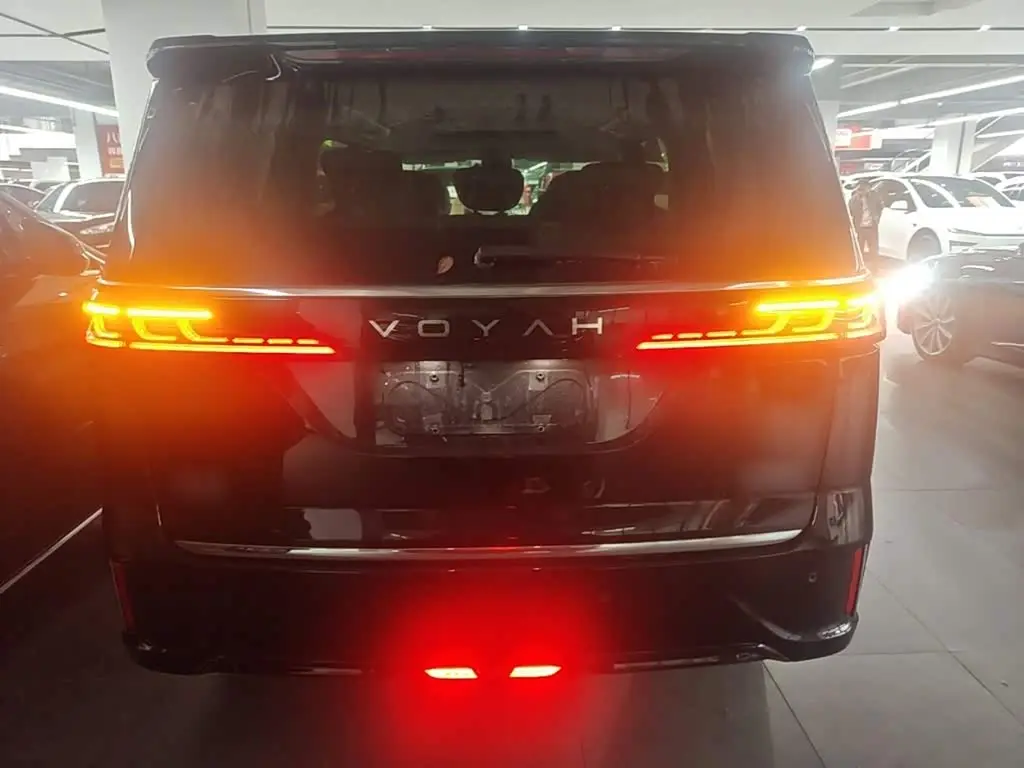 Voyah Auto Voyah Dreamer 2026 — Photo 6/20
