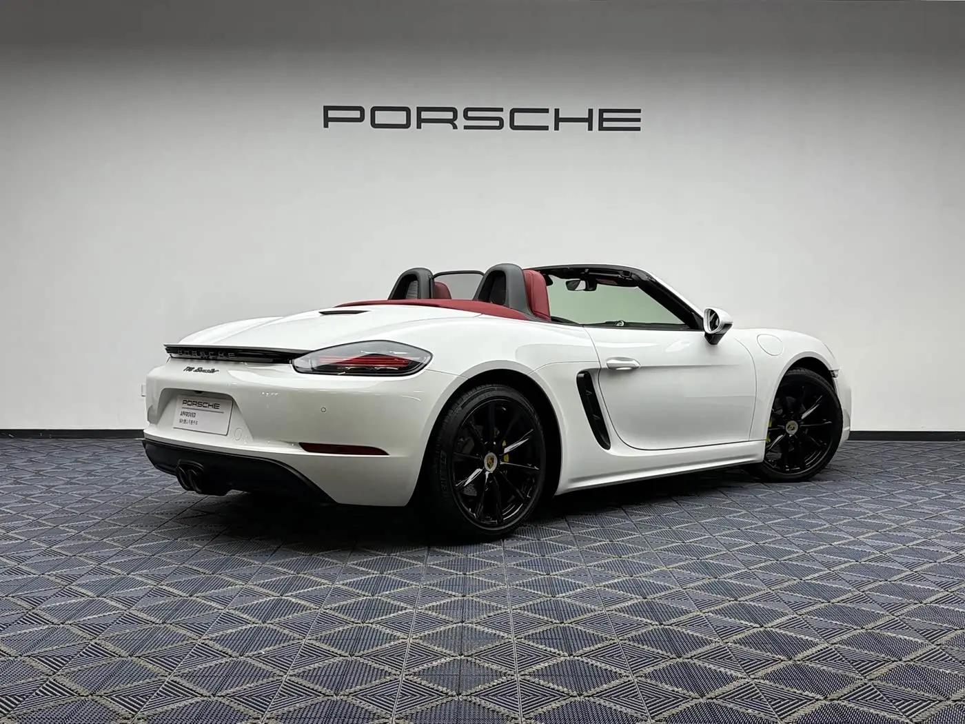 Porsche 718 2021 — Photo 2/17