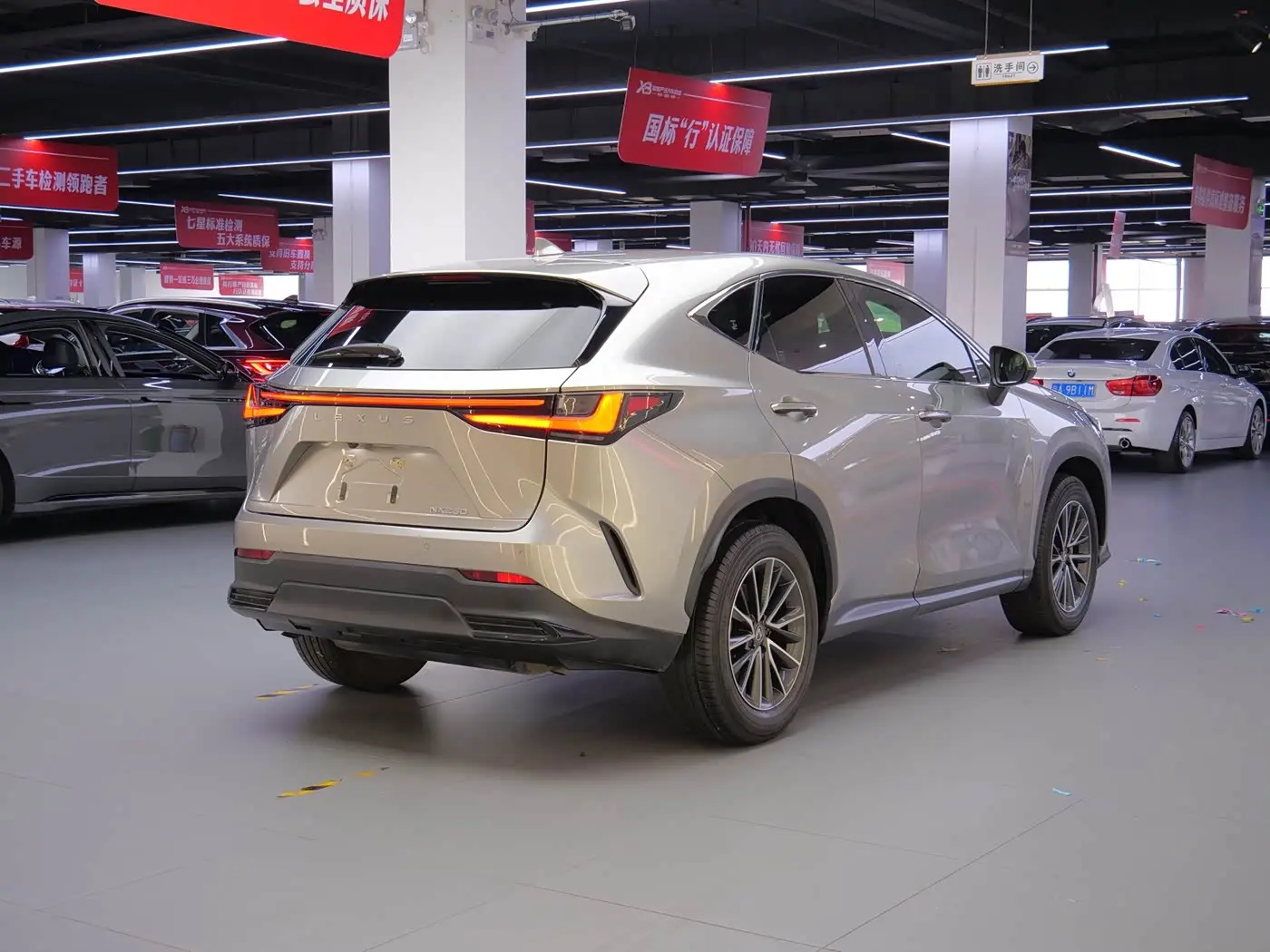 Lexus NX 2023 — Photo 6/18
