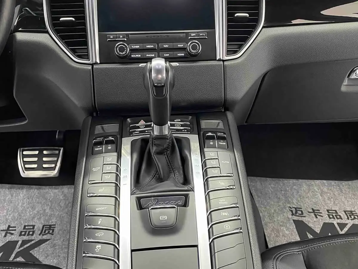 Porsche Macan 2017 — Photo 16/20