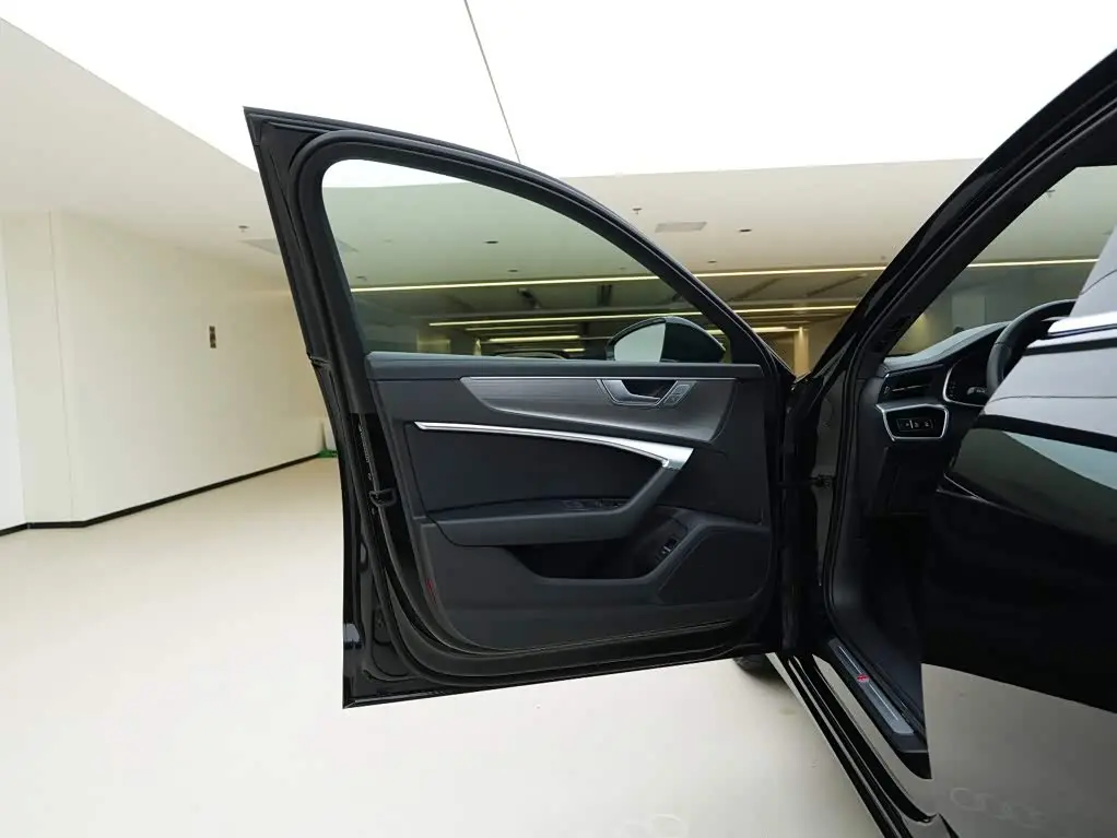 Audi A6L 2024 — ფოტო 18/20