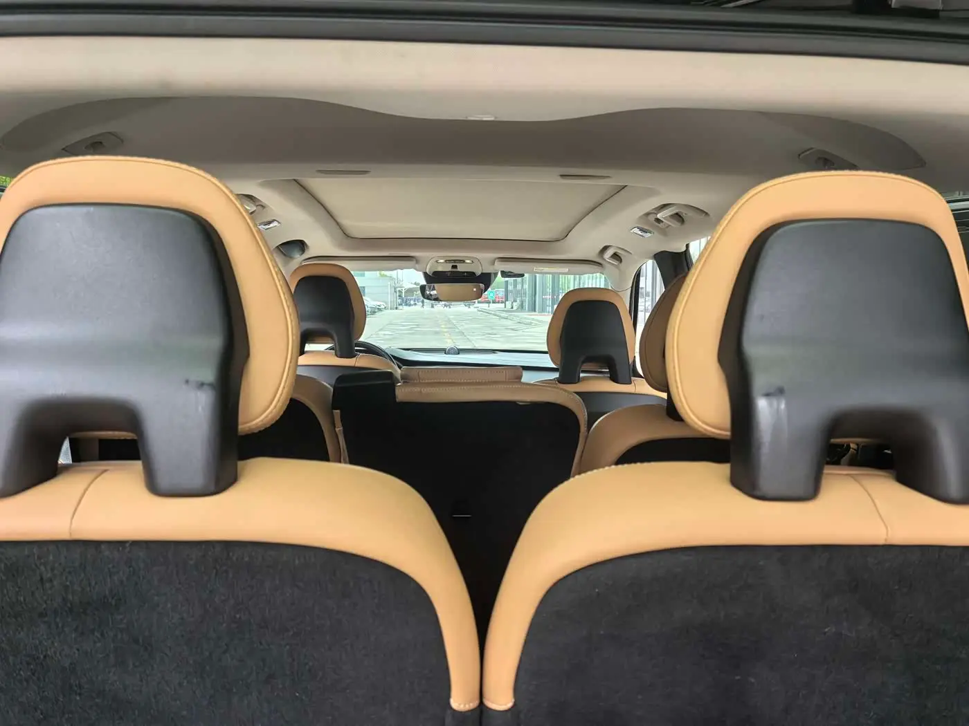 Volvo XC90 2016 — Photo 17/20