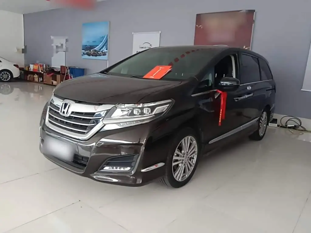 Honda Elysion 2017 — Photo 2/20