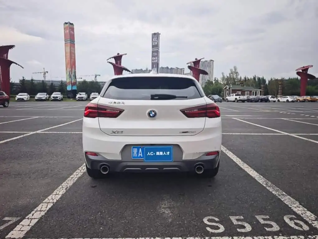 BMW X2 2021 — Фото 5/18