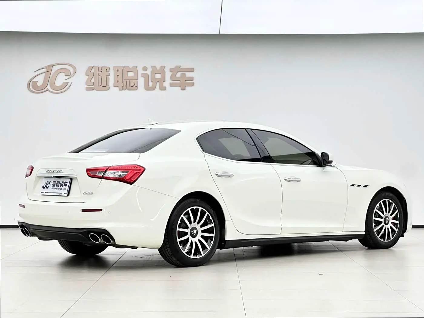Maserati Ghibli 2018 — Photo 5/15