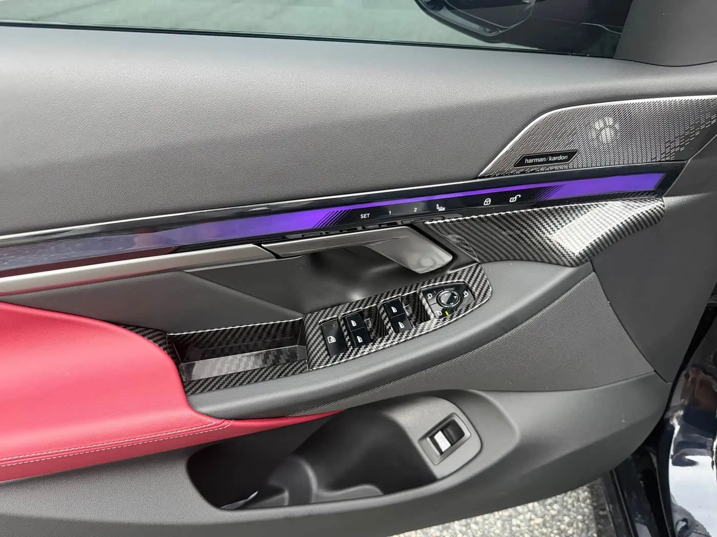 BMW 5 Series 2025 — Photo 10/20