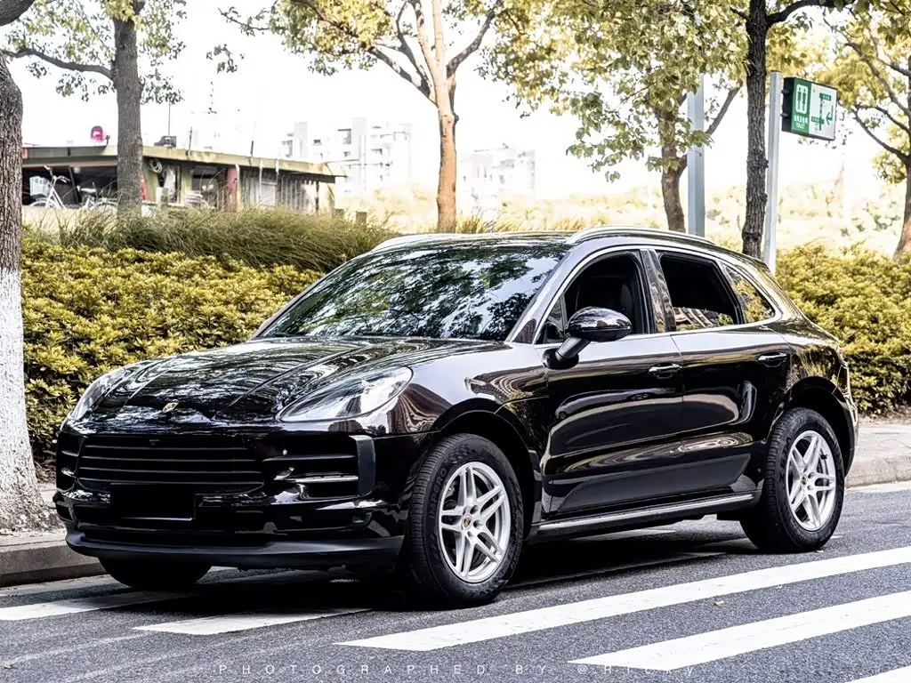 Porsche Macan, 2021